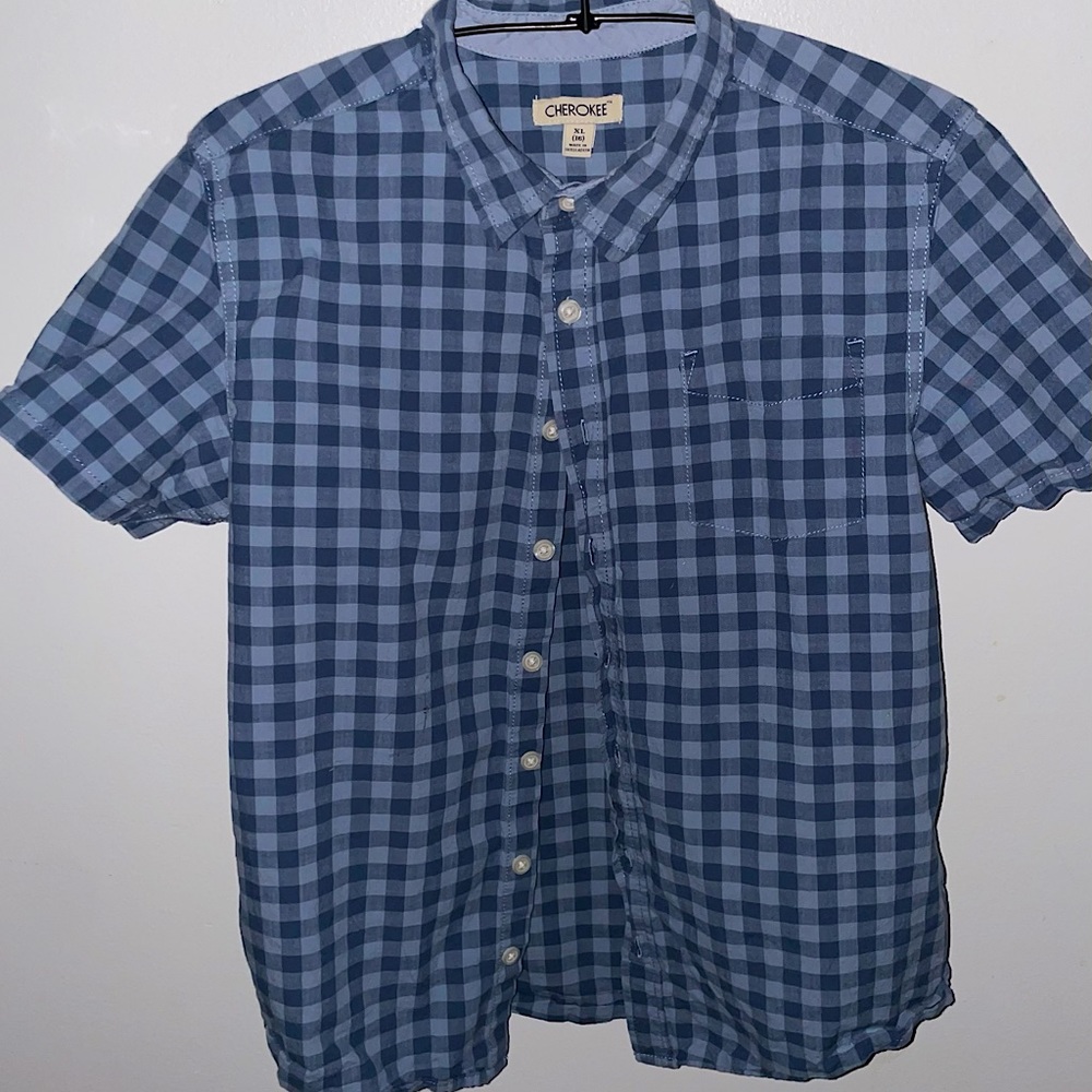 Cherokee blue gingham button up size xl